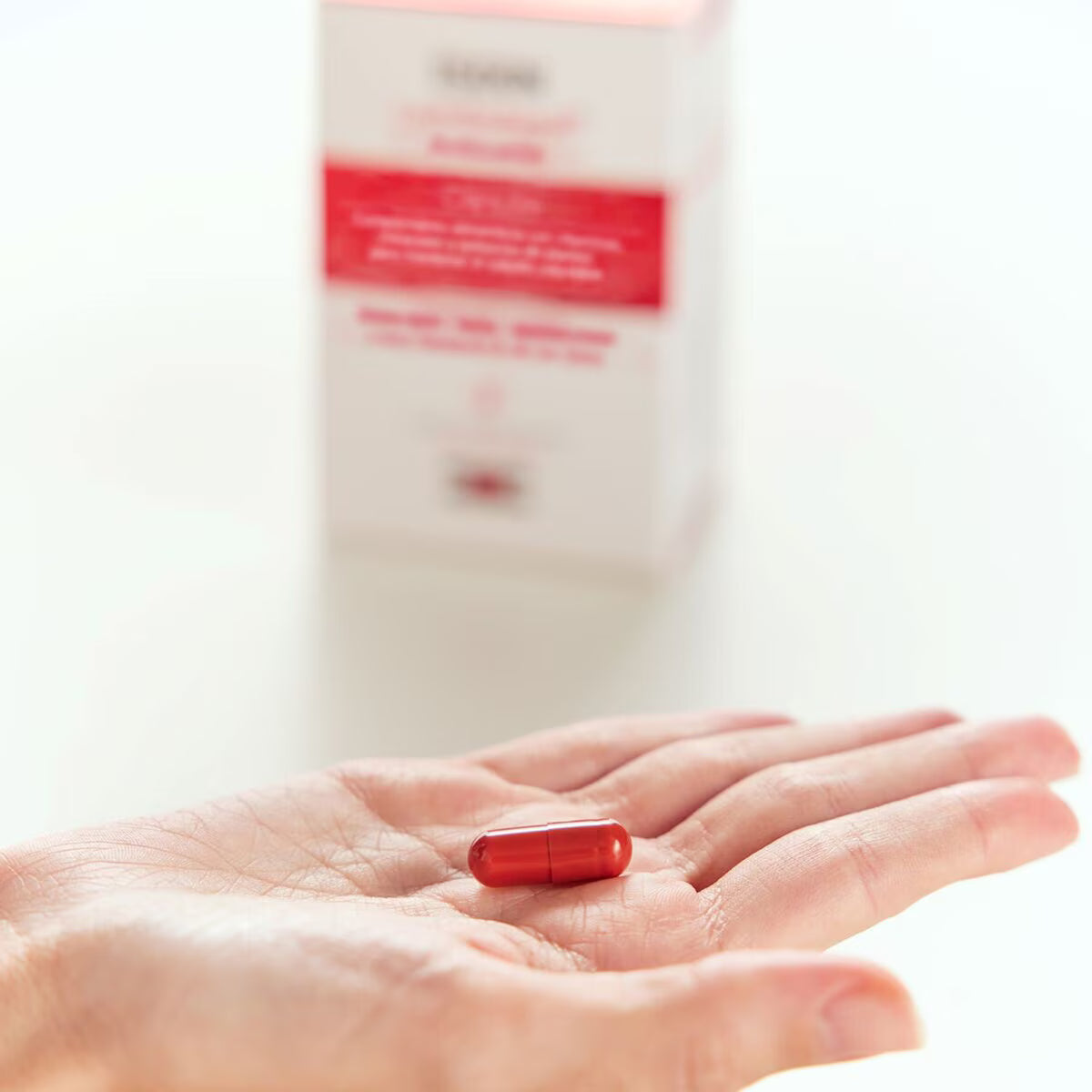 ISDIN LAMBDACAPS ISDIN 30 CÁPSULAS SUPLEMENTO